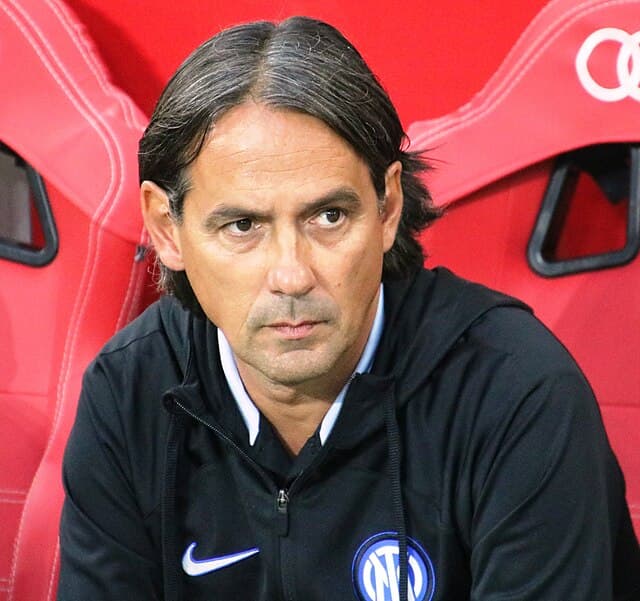 Inzaghi Reconhece Erros, Mas Elogia Desempenho da Inter no Empate com Bologna.