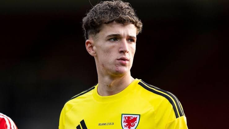 Swansea abre a porta: Goleiro galeses de 19 anos, Kit Margetson, em rota para o Manchester United